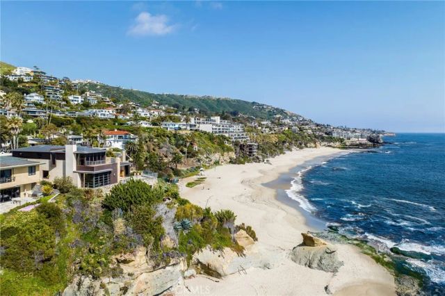 15 Camel Point Drive, Laguna Beach, CA 92651