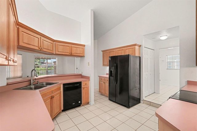 2500 62ND AVENUE S, St Petersburg, FL 33712