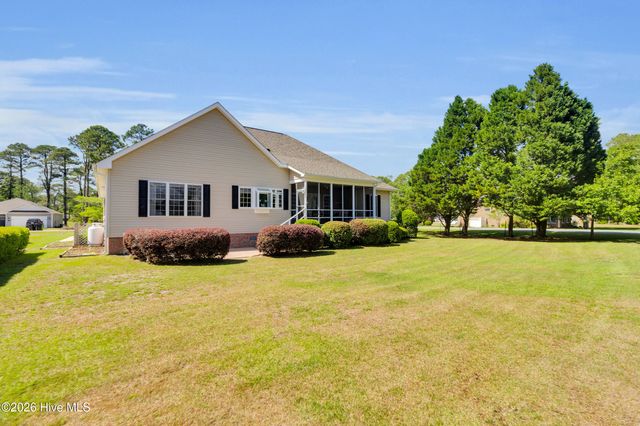 1318 Mona Passage Court, New Bern, NC 28560