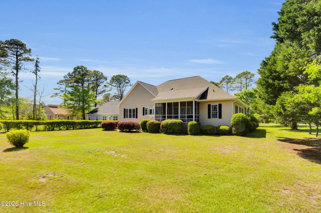 1318 Mona Passage Court, New Bern, NC 28560