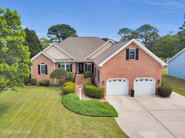 1318 Mona Passage Court, New Bern, NC 28560
