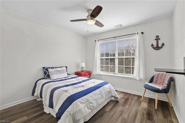 500 Fall Ridge CT, Chesapeake, VA 23322