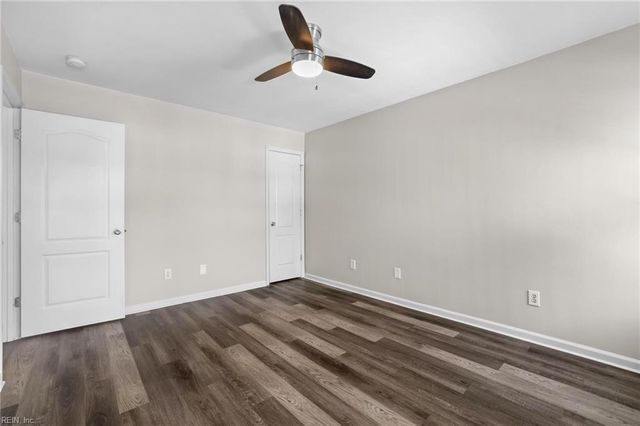 500 Fall Ridge CT, Chesapeake, VA 23322