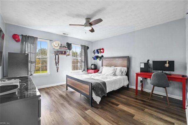 500 Fall Ridge CT, Chesapeake, VA 23322