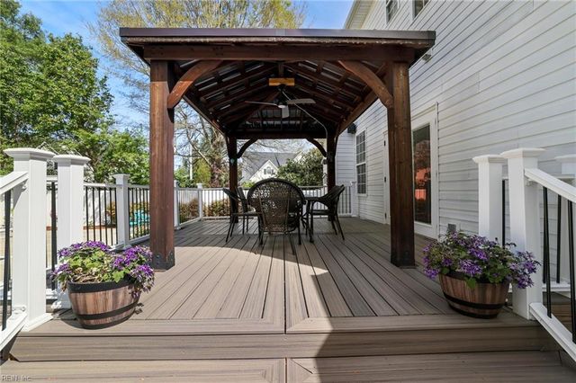 500 Fall Ridge CT, Chesapeake, VA 23322