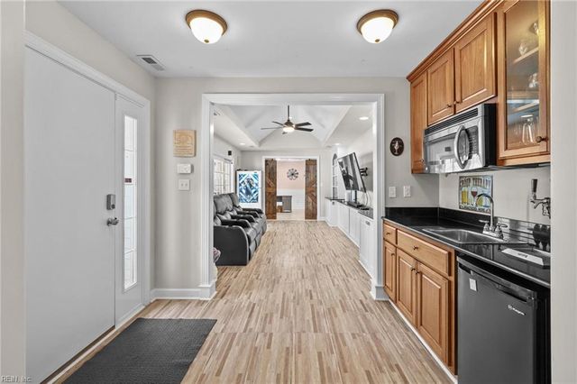 500 Fall Ridge CT, Chesapeake, VA 23322