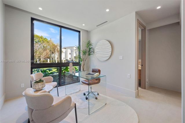 5854 SW 30th St, Miami, FL 33155