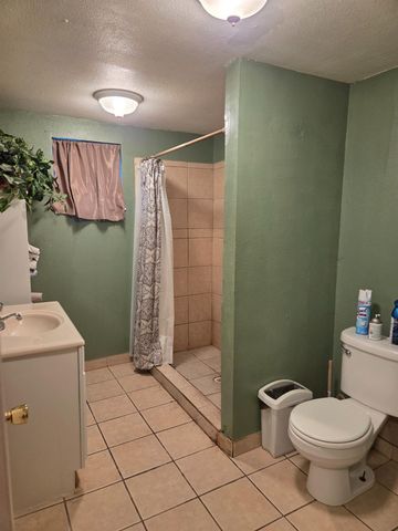 8433 W Alice Ave, Thornton, CA 95686