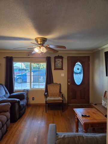 8433 W Alice Ave, Thornton, CA 95686