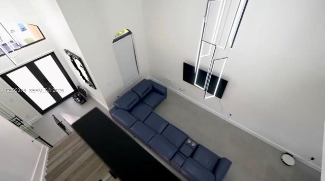 7963 NW 195th Ter, Hialeah, FL 33015