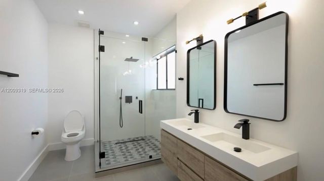 7963 NW 195th Ter, Hialeah, FL 33015