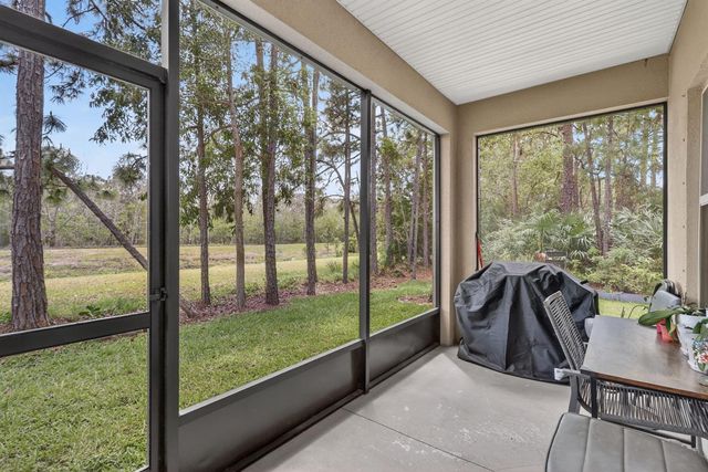 674 NE Turtleback Trail, Port St. Lucie, FL 34983