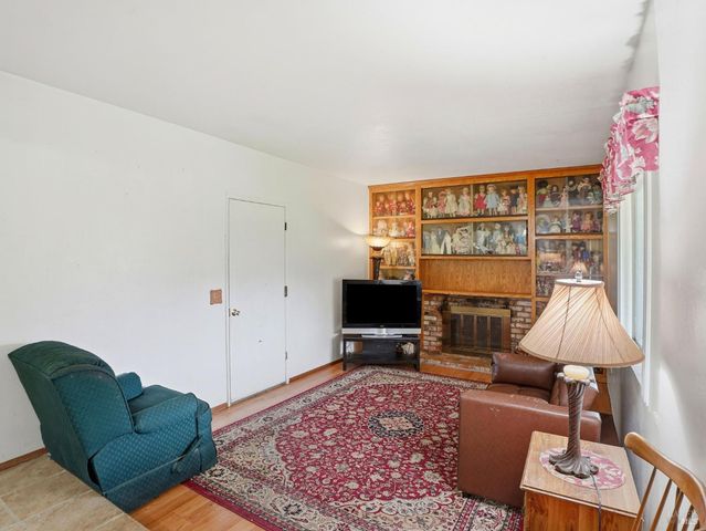 1539 Wellesley Ct, Santa Rosa, CA 95401