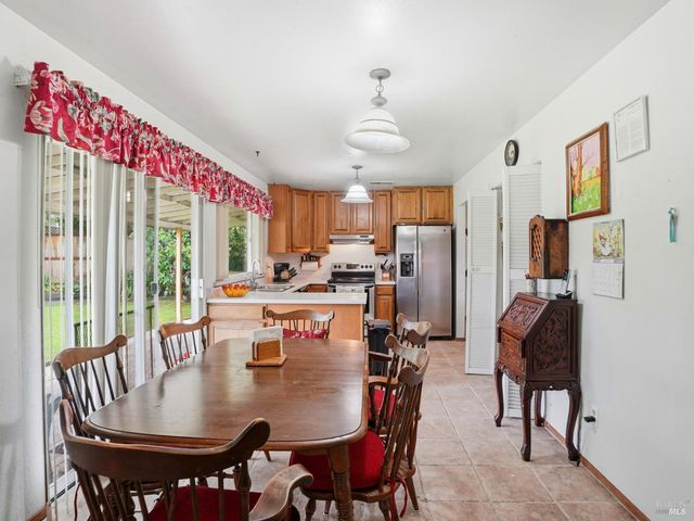 1539 Wellesley Ct, Santa Rosa, CA 95401