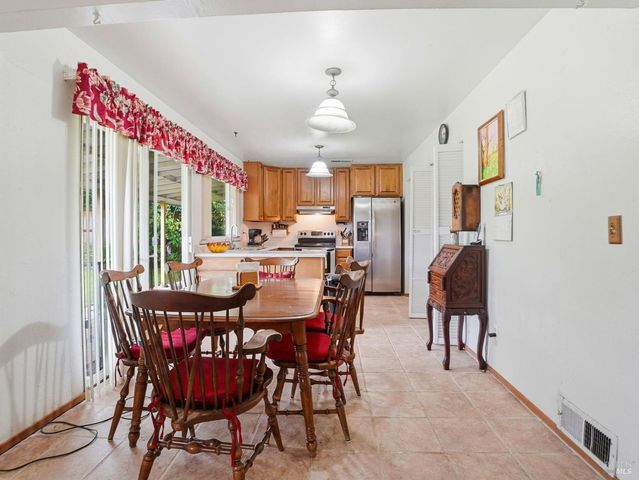 1539 Wellesley Ct, Santa Rosa, CA 95401
