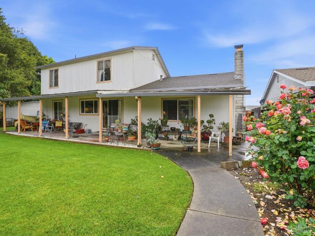 1539 Wellesley Ct, Santa Rosa, CA 95401