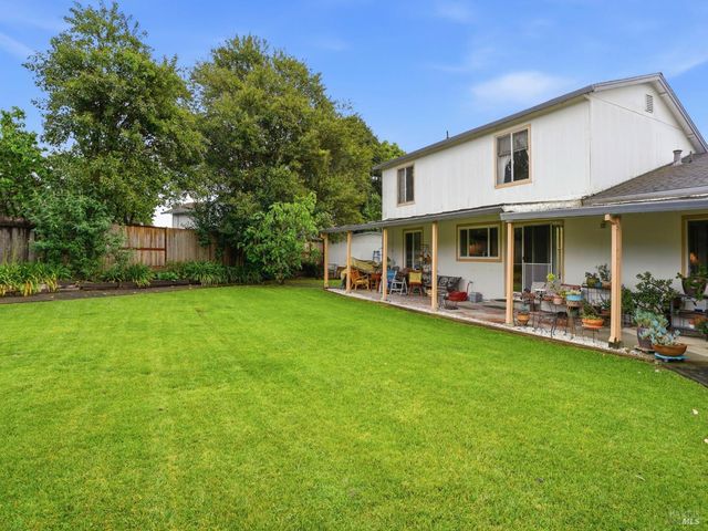 1539 Wellesley Ct, Santa Rosa, CA 95401