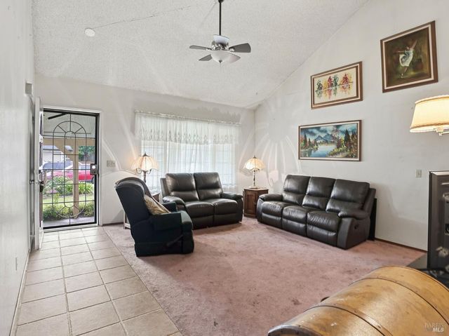 1539 Wellesley Ct, Santa Rosa, CA 95401