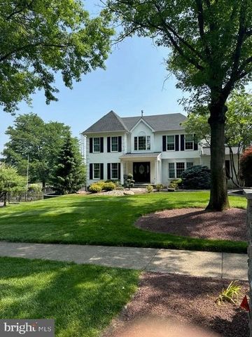 302 MALLARD LN, Langhorne, PA 19047