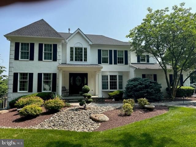 302 MALLARD LN, Langhorne, PA 19047