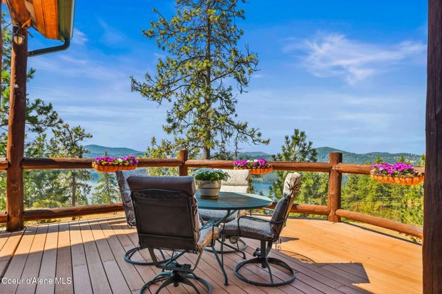1979 E FALCON CREST RD, Harrison, ID 83833
