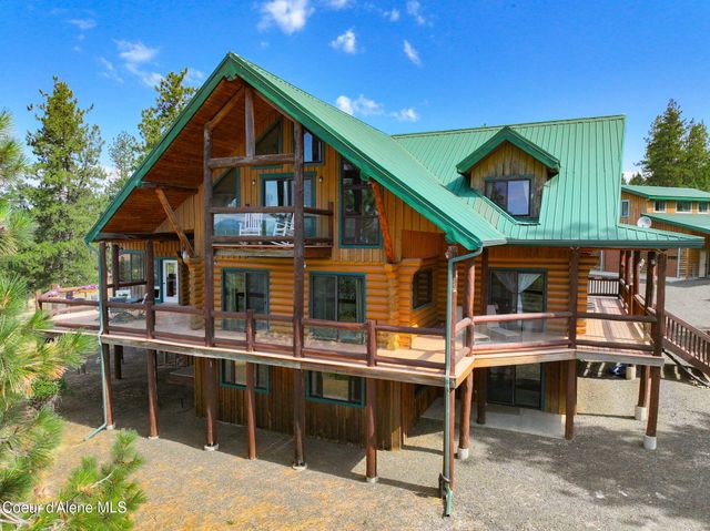 1979 E FALCON CREST RD, Harrison, ID 83833
