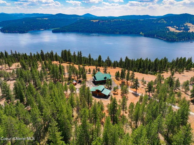 1979 E FALCON CREST RD, Harrison, ID 83833