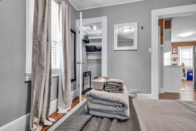 1451 Bay St, Springfield, MA 01109