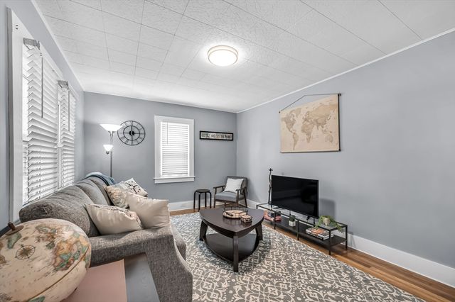 1451 Bay St, Springfield, MA 01109