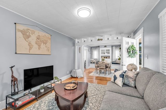 1451 Bay St, Springfield, MA 01109