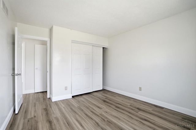 6 Fairborn Court, Hamilton, OH 45013