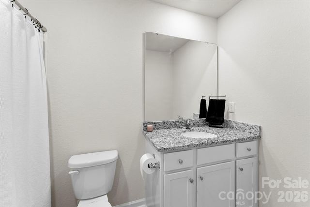 3027 Crescent Lake Lane, Charlotte, NC 28214