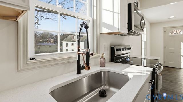 331 Walnut St, Petersburg, VA 23803