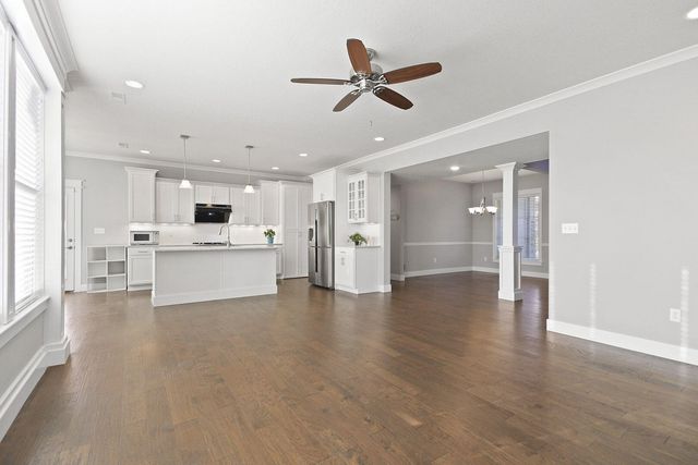 208 WILLIAM SMITH PL, Columbia, MO 65203