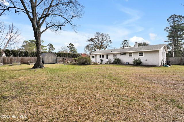 1706 Lincoln Road, Wilmington, NC 28403