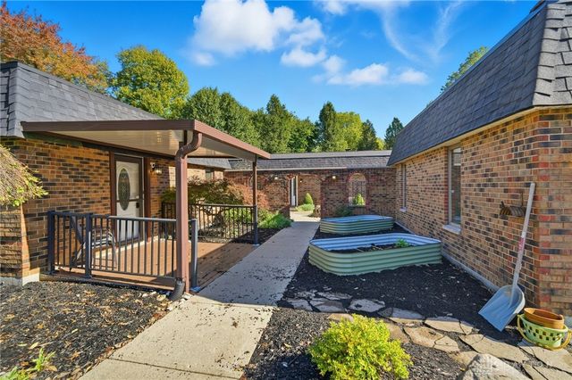 3488 Byron Road, Xenia, OH 45385