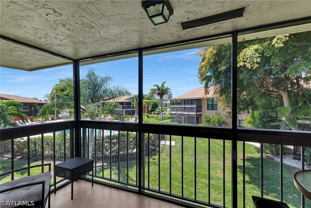 58 Manor TER 8-204, Marco Island, FL 34145