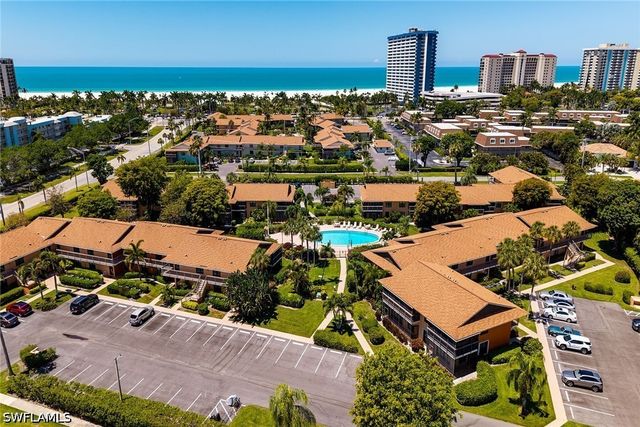 58 Manor TER 8-204, Marco Island, FL 34145