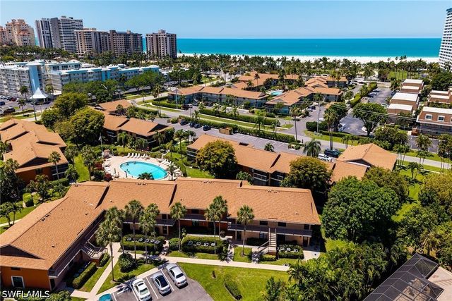 58 Manor TER 8-204, Marco Island, FL 34145