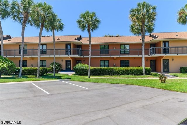 58 Manor TER 8-204, Marco Island, FL 34145