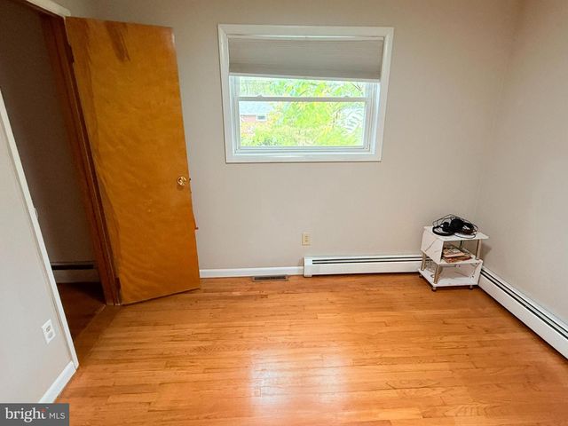 242 SPRING ST, State College, PA 16801