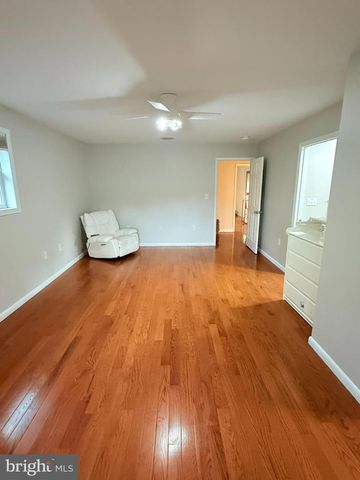 242 SPRING ST, State College, PA 16801