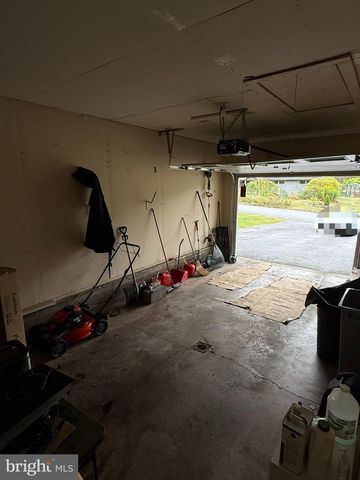 242 SPRING ST, State College, PA 16801