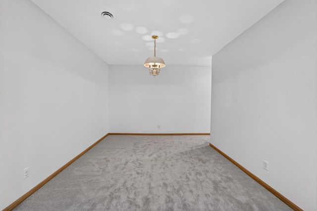 8701 Nelson Crossing, Verona, WI 53593