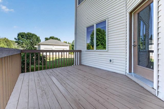 8701 Nelson Crossing, Verona, WI 53593