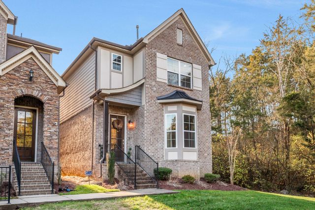 232 Cedar Place Row, Nashville, TN 37221