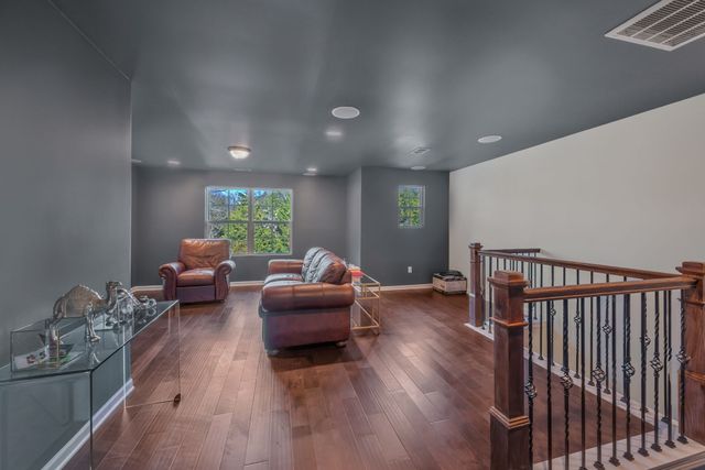 232 Cedar Place Row, Nashville, TN 37221