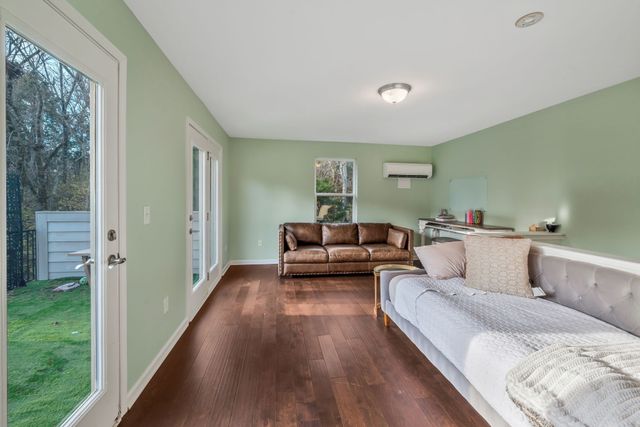 232 Cedar Place Row, Nashville, TN 37221