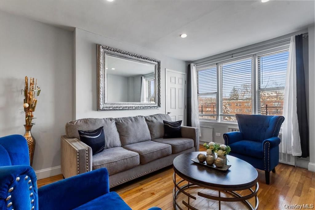 5425 Valles Avenue 3F, Bronx, NY 10471 — photo 3