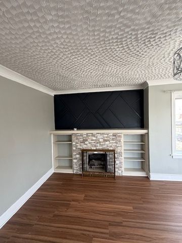 8204 S Elizabeth Street 2, Chicago, IL 60620